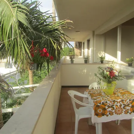 Apartment La Palma